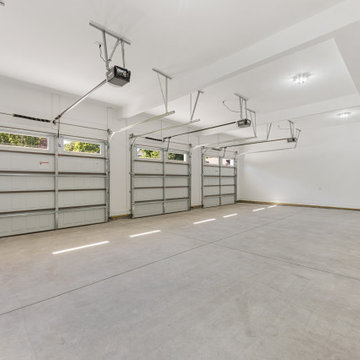 7821 Oakhaven ln.