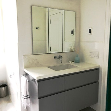 Modern Guest Bathroom