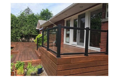 Deck - traditional deck idea in Ottawa