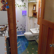 Tiling a small bathroom floor
