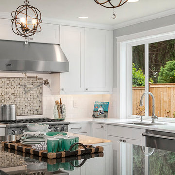 Transitional Style Bellevue Home