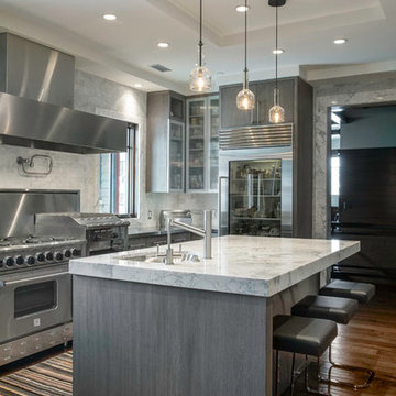 Island In Chef's Kitchen