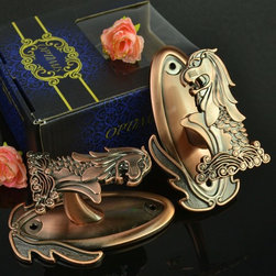 QYN13 Merlion Zinc Alloy Curtain Tieback Holdbacks in Copper Color - Window Treatment Accessories