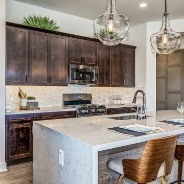 Kitchen and Bathroom Remodelers in Oak Park, CA
