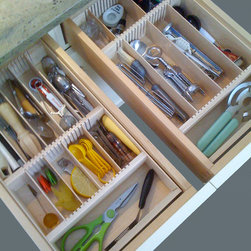 Orderly Drawer adjustable maple full-drawer custom inserts - Kitchen Drawer Organizers