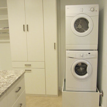 Master Closet Laundry Center Combo