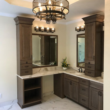 Warm and up-to-date Master Bath