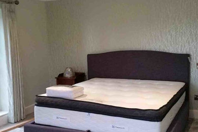 This is an example of a modern bedroom in Hertfordshire.