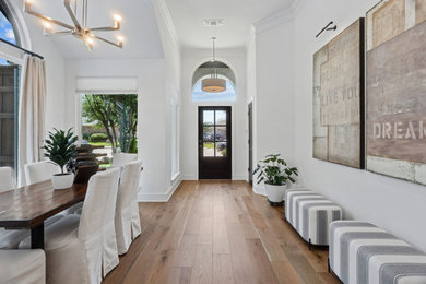 Entryway - transitional entryway idea in Dallas