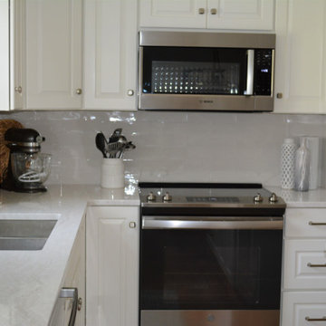 Ironbridge Quartz Perfectly Paired with White Icing