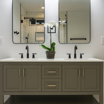 Timeless Primary Bathroom with Matte Black Details – Charleston, SC