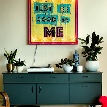 Contemporary Mid Century Living Room Art