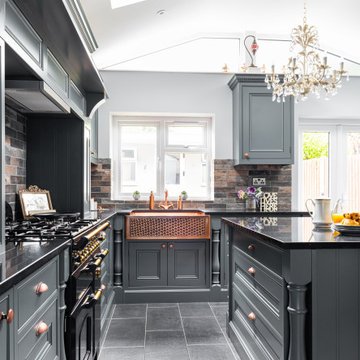 Aziz's Stunning Designer Kitchen