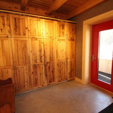 Rammed Earth Home - Mudroom