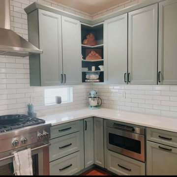 East Bridge Aloe Kitchen