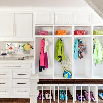 Foyers, Hallways & Mudrooms