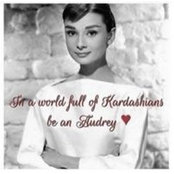 Audrey Moreira's photo