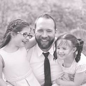 Courtney Ucker's photo