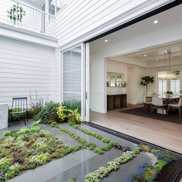 Cape Code Modern in Encino, CA