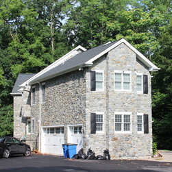 QuarryCut Stone - Mica Blend - Irregular 2 - Siding And Stone Veneer