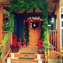 MERRY CHRISTMAS FROM HOMES ON HOUZZ