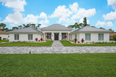 Inspiration for a coastal exterior home remodel in Miami