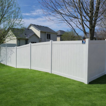 White Vinyl Backyard Privacy Fence