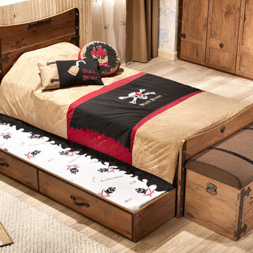 Pirate ship bedroom