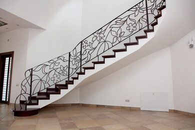 Design ideas for a contemporary staircase in Moscow.