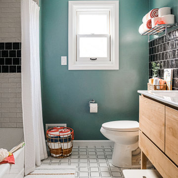 Stylish Kids' Bathroom