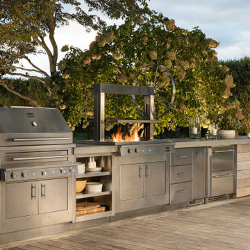 Bridgehampton, NY - Outdoor Kitchen