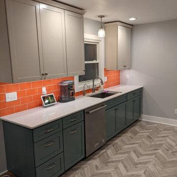 Bright, Modern Kitchen