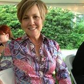 Julie Gray's photo