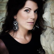 Stephanie Hollis's photo