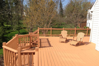 Design ideas for a transitional deck in Philadelphia.
