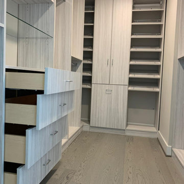 Luxurious Beige Walk-In Closets: A Study in Contemporary Interior Design