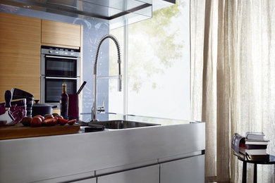 Example of a trendy kitchen design in Miami