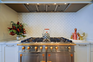 Elegant kitchen photo in Calgary