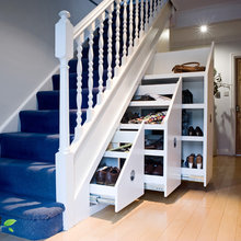 Basement entry way