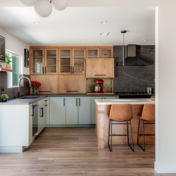 Contemporary Americana in Woodland Hills