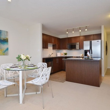 Home Staging - Contemporary Burnaby Apartment