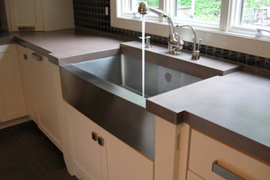 Example of a kitchen design in Birmingham