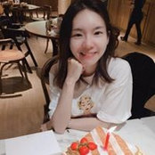Shih Alma's photo