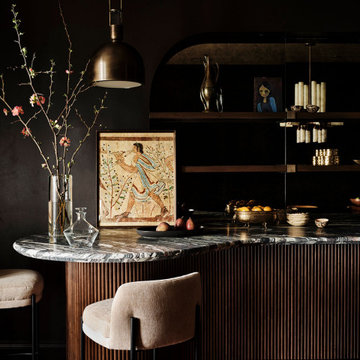 Edgy Dining Room in Vintage Chicago Condo