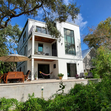 Modern In-town Residence