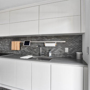 Fort Lee NJ - Meticulous Modern Kitchen