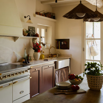 Le petit Mas (Provencal Mas)