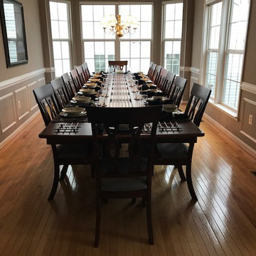 DINING ROOM made for Family Gatherings