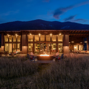 A Modern-Rustic Family Home Designed to Survive Wildfires