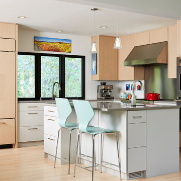 Maximizing Space in Edina Main Level Remodel